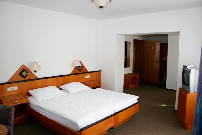 Hotel Stadt 3*